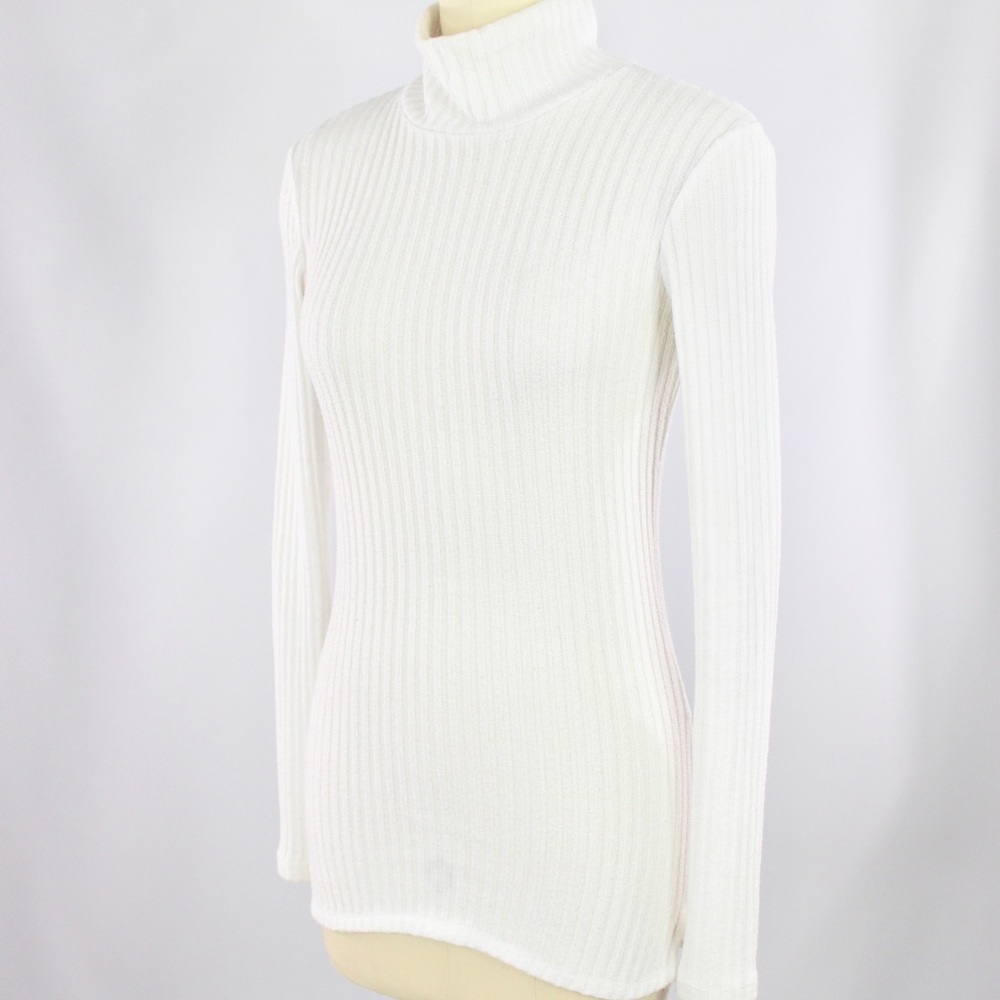 Aritzia WILFRED FREE Buswell Ribbed Mock Neck Top - Picture 7 of 9